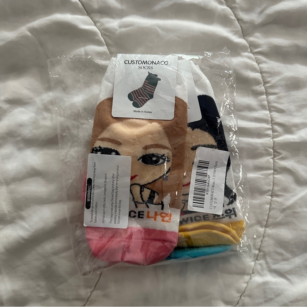 Women's Kpop TWICE Cartoon Ankle Socks, 9-11 (3 Pairs Pack)